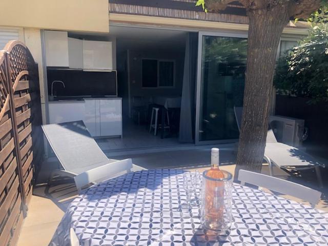 Cap D'Agde - Residence Estivales - Proche Naturiste - Terrasse - Wifi - Parking - Piscine - Clim Экстерьер фото