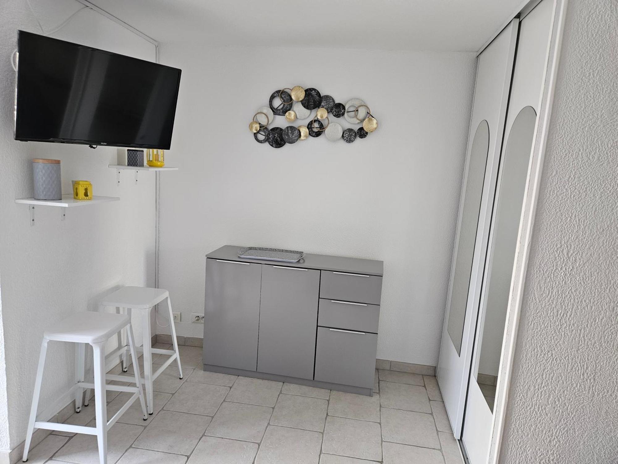 Cap D'Agde - Residence Estivales - Proche Naturiste - Terrasse - Wifi - Parking - Piscine - Clim Экстерьер фото